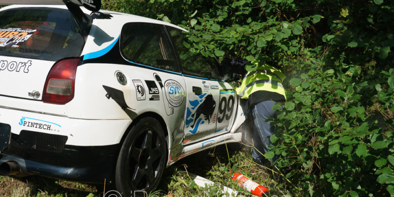 Havárie – STEHLÍK Karel, (#99, KV Motorsport, E2-SH+2000, Mitsubishi Eclipse EVO)