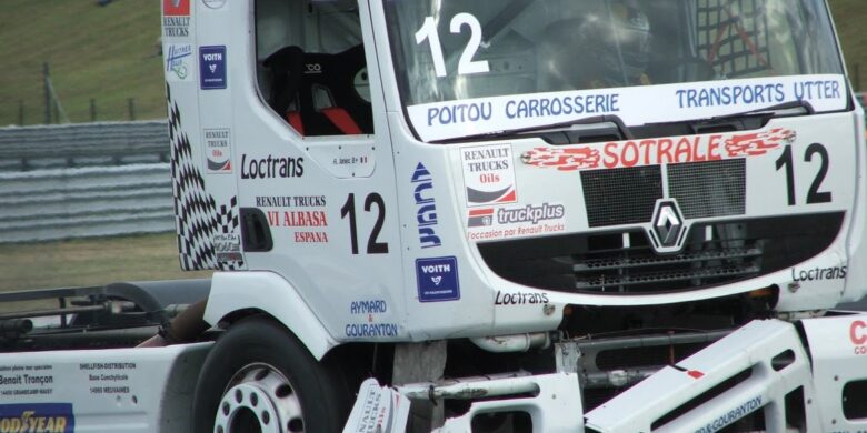 Roztrhaný truck Francouze Janiece