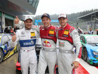 Nedělní závod DTM na Red Bull Ringu – stříbrný Gary Paffett (#2, Mercedes-AMG C 63 DTM), zlatý Mattias Ekström (#5) a bronzový Edoardo Mortara (#48), oba na Audi RS5 DTM