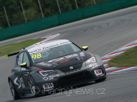 #98 Dušan Borković (SRB), NIS Petrol Racing team, Seat León Cup Racer MK3, SMT