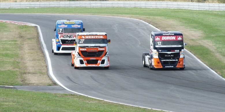 Fotogalerie z velmi úspěšné FIA Truck Most 2015 © VDR