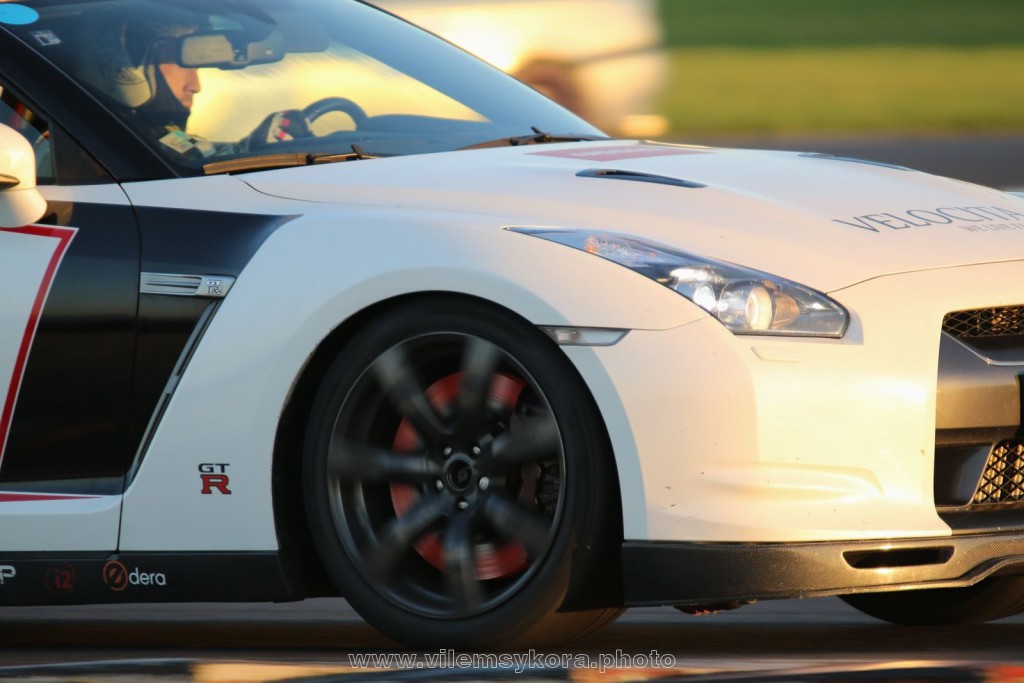 Nissan GTR