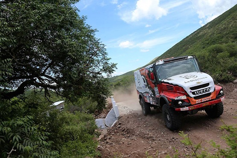 #503 Aleš Loprais (CZ) s dakarským truckem Iveco – „Torpédo 69“