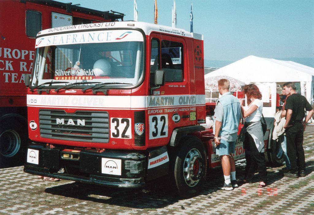 Stuart Oliver (GB) - MAN