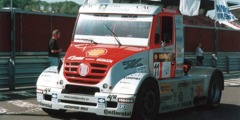 Stan Matějovský (CZ) Tatra Jamal SRT - autodrom Most FIA Truck 2000 -  VDR
