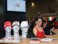 Stánek Automotodromu Brno na Motosalonu 2016, kde je také prodej vstupenek na MotoGP.