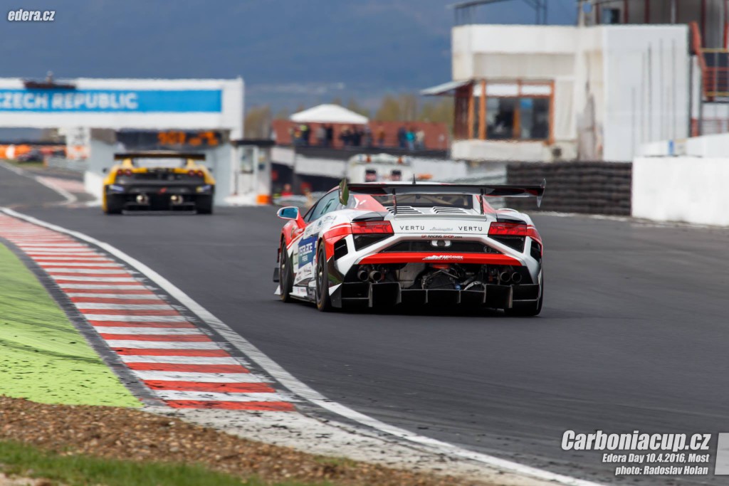Ferrari 430 vs Lamborghini Gallardo