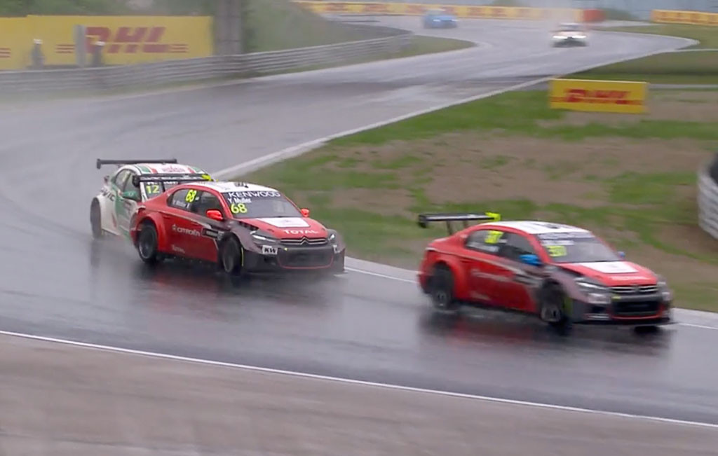 Souboj #68 Yvan Muller a #12 Rob Huff