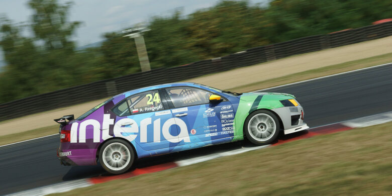 #24 Adam Rzepecki (POL), Škoda Octavia RS III Cup, INTERIA TEAM