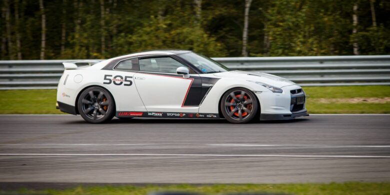 Jan Mareček - Nissan GTR - Carboniacup - R.Holan
