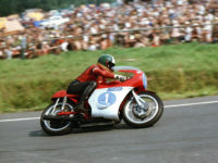 1971 - Giacomo Agostini na MV Agusta 350 ccm (foto: Frank Bischoff)