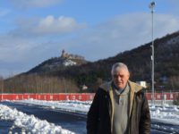 Viceprezident Autoklubu ČR (AČR) pro mimosportovní činnosti a předseda Asociace Veteran Car Clubů (AVCC) AČR František Čečil