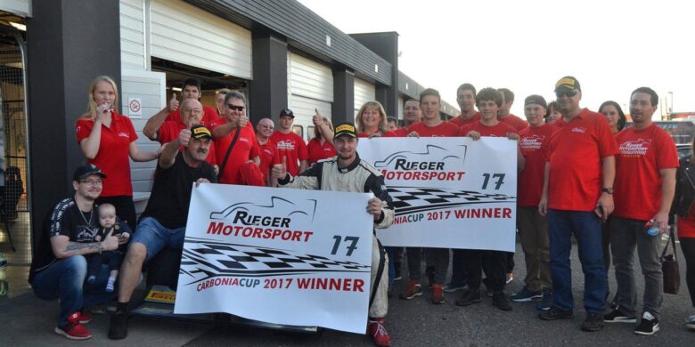 Rieger Motorsport Most 2017 - Carboniacup, absolutní vítěz celého seriálu by Carboniacup