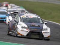 Petr Fulín s vozem Cupra TCR