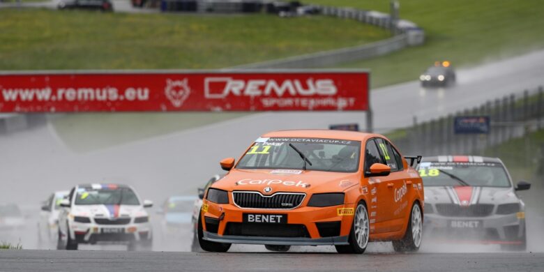 #11 Tomáš PEKAŘ, CZE, Škoda Octavia RS III Cup, CARPECK SERVICE, CZE (foto: Petr Frýba)