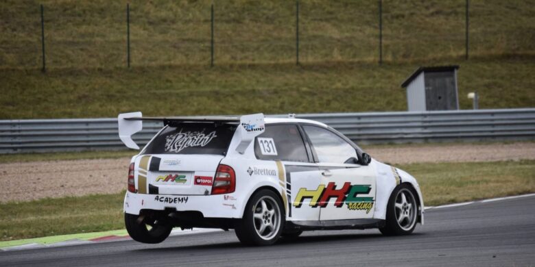 HKC Racing Team zaznamenal další zlato z Carbonia Cupu i úspěšný debut