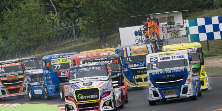 Letmý start, závod 3: #1 Adam Lacko (CZE), Buggyra International Racing System (CZE), Freightliner a #2 Jochen Hahn (DEU), Jochen Hahn (DEU), IVECO, FIA ETRC 2018 Most