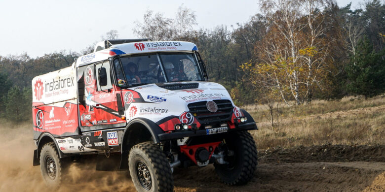Instaforex Loprais Team