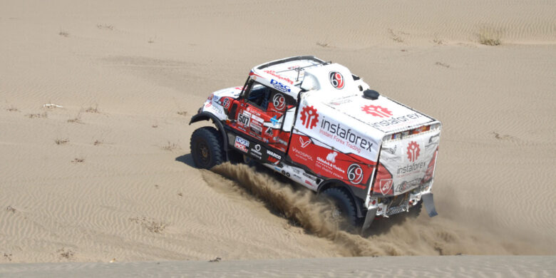 Instaforex Loprais Team