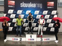 Stupně vítězů Slovakiaring Carboniacup 2019 foto Lutopol Racing