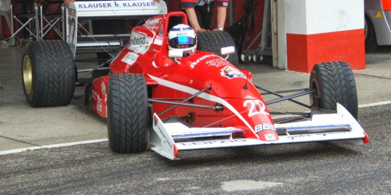 Henry Büttner (D) Reynard F3000 Cosworth - BOSS Series by VDR