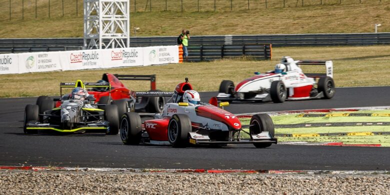 TZ Jan Rieger Motorsport Most 2019 Carboniacup