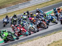 Autodrom hostí souboje motocyklů: MM ČR Miniracing a německý šampionát IDM