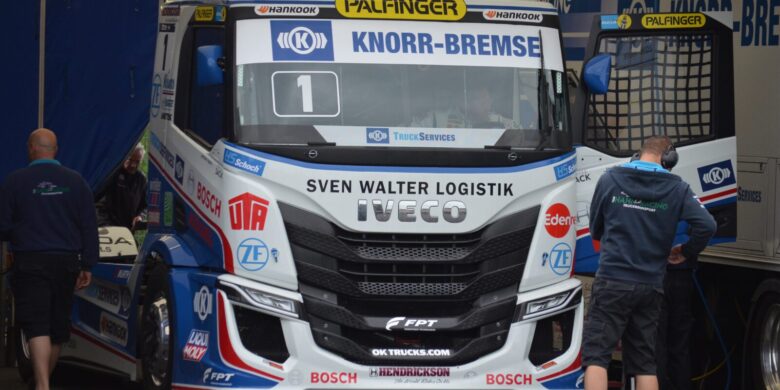 Obhájce titulu #1 Jochen Hahn (DEU), IVECO S-WAY R, test v Mostě 2020