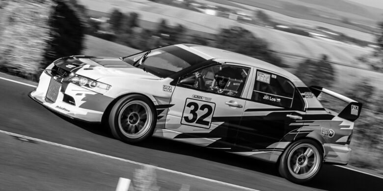 #32 LOS Jiří, CZ, Jiří Los, Skupina 2, Mitsubishi Lancer Evo IX, Albrechtický kopec, sobota (foto: Jiří Navrkal)