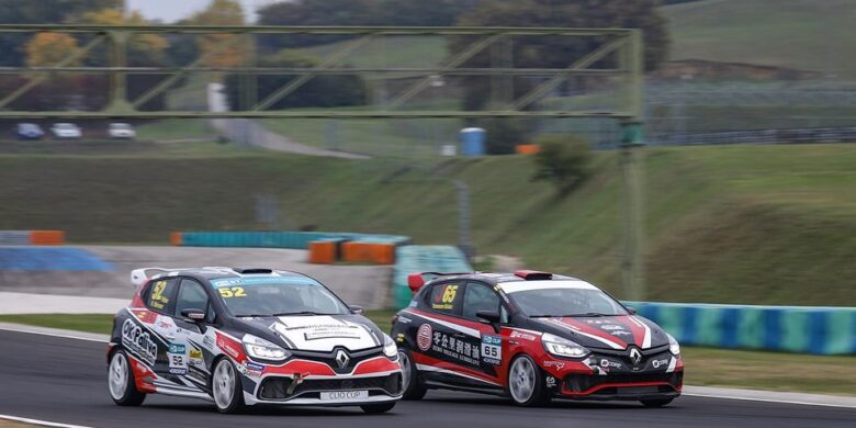 Carpek vs Buggyrz (foto Petr Frýba)