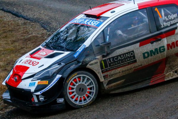 #1 Ogier – Ingrassia, FRA, Toyota Yaris WRC, Toyota Gazoo Racing, Rallye Monte Carlo 2021