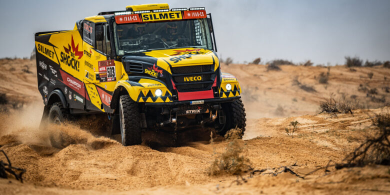 #503 Macík, Tomášek a Švanda, Iveco, Big Shock Racing, Dakar 2021 (foto: MCH Photography)