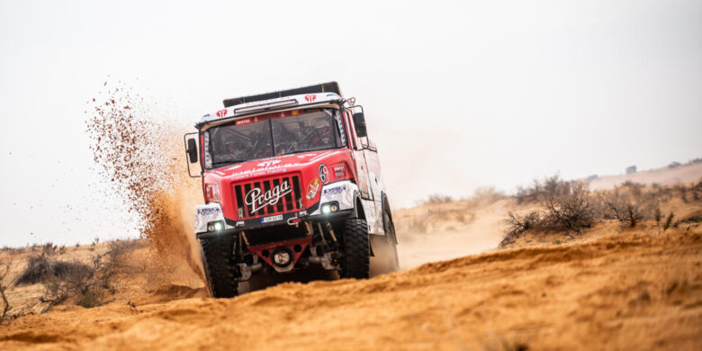 #504 Aleš Loprais, Khalid Alkendi, Petr Pokora – Praga V4S DKR, Instaforex Loprais Team (foto: Duda Bairros)