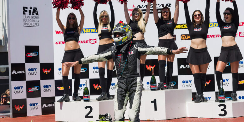 Vítěz prvního závodu #24 PK Carsport, BEL, Rocca Nicolo, ITA, Chevrolet Camaro, NASCAR Whelen Euro Series Most 2019 (foto: Milan Spurný)