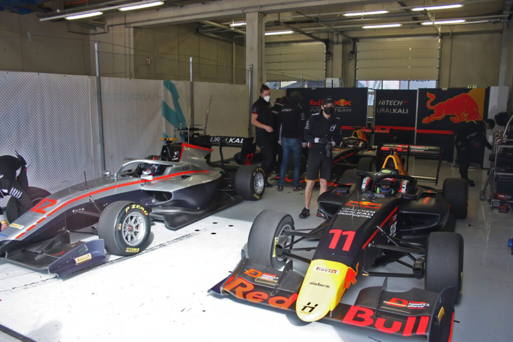 Roman Staněk letos zkusí štěstí v anglickém týmu Hitech GP