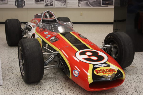 Formule, kterou pilotovala legenda – Bobby Unser