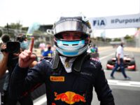 #8 Juri Vips, EST, Hitech Grand Prix, hlavní závod, parc ferme, FIA F2, GP Ázerbájdžánu 2021 (foto: Joe Portlock/Getty Images)