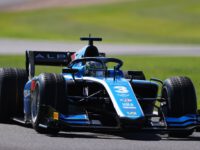 #3 Guanyu Zhou, CHN, UNI-Virtuosi Racing, Sprint 1, FIA F2, GP Velké Británie 2021 (foto: Bryn Lennon/Getty Images)