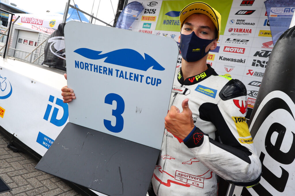 #59 Jakub Gurecký na pódiu, Northern Talent Cupu, Assen 2021