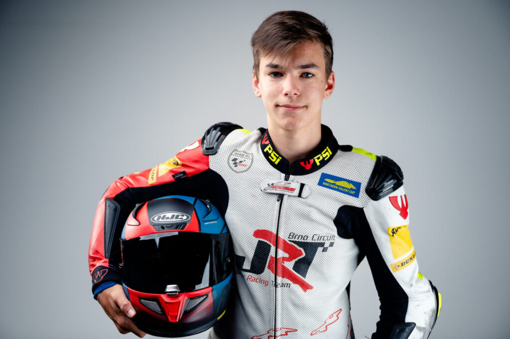 #59 Jakub Gurecký pojede v Red Bull Rookies Cupu 2022