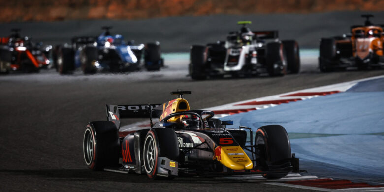 #5 Liam Lawson, AUS, Carlin, FIA Formula 2 Championship, Bahrajn 2022 (foto: Red Bull Content Pool)