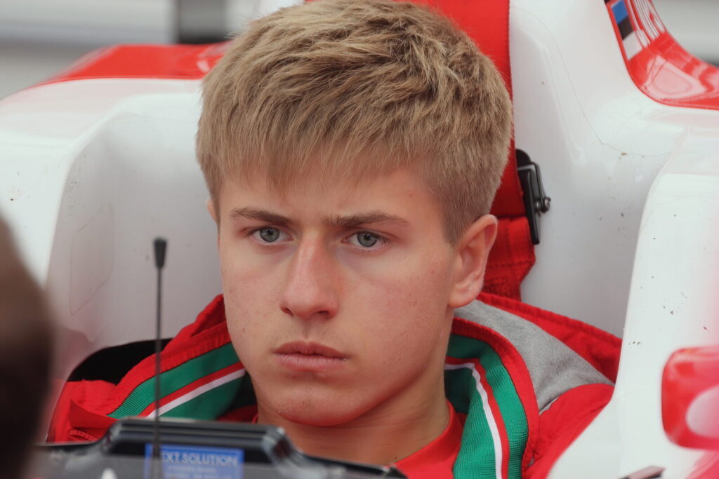 #8 Jüri Vips, ESt, Hitech Grand Prix