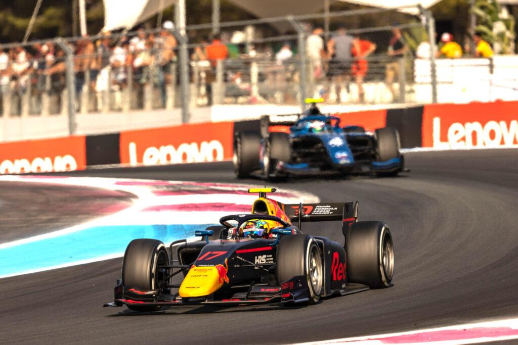 #17 Ayumu Iwasa (JPN), DAMS, FIA Formula 2