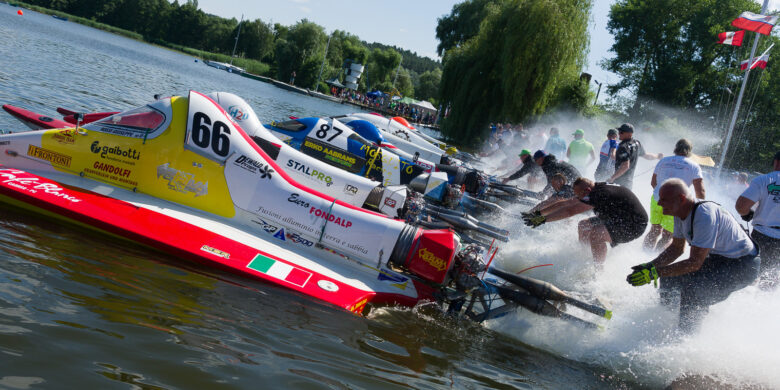 #66 ROSSI Giuseppe (ITA), Heat 1 F500, UIM – mistrovství Evropy motorových člunů Chodzież 2021, Polsko (foto: Milan Spurný)