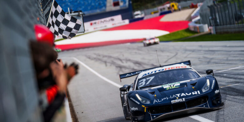 #37 Nick Cassidy, Red Bull AlphaTauri AF Corse, Ferrari, DTM Spielberg 2022, Rakousko (foto: Philip Platzer/Red Bull Content Pool)