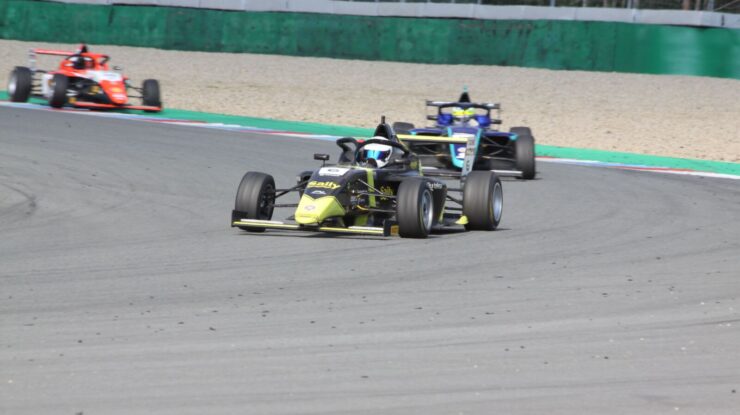 F4 CEZ Championship 2026 Brno a Renauer Motorsport by Vláďa Rožánek